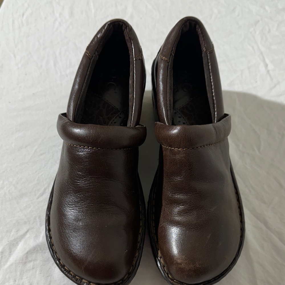 Women’s Brown Leather Loafers